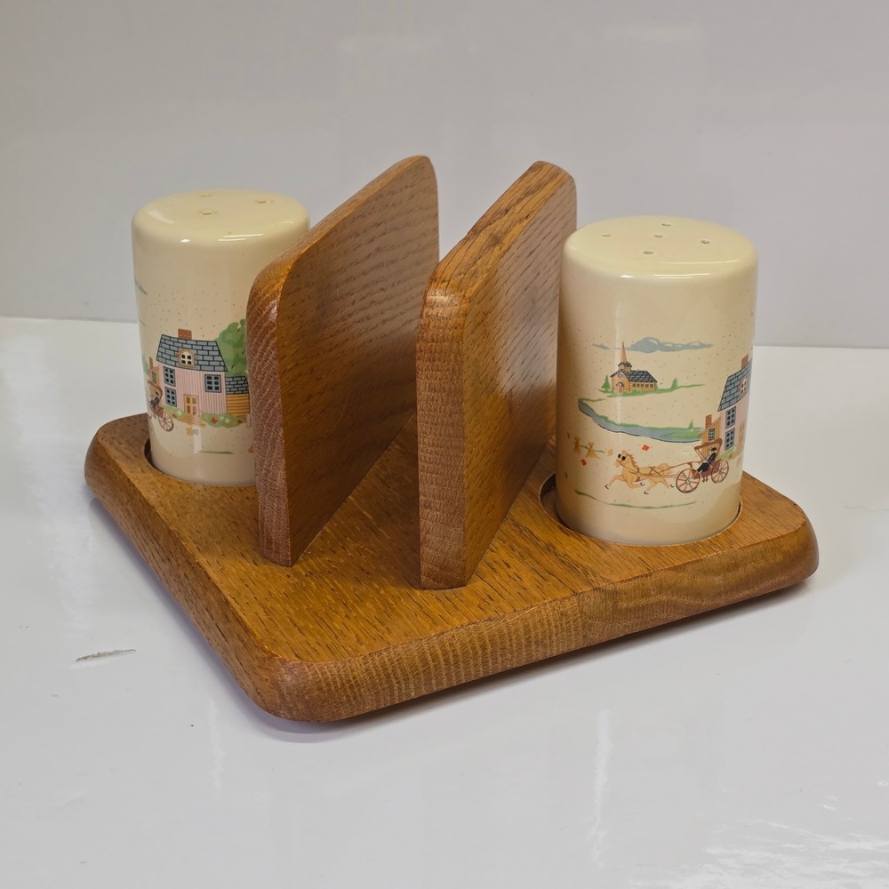 Vintage Wood Napkin Holder with Salt and Pepper Shakers Country Cottagecore